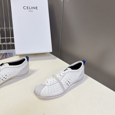 CELINE思琳最新款复古镂空德训跑鞋 超多明星网红种草 低帮流线型复古阿甘鞋型 鞋头微收 鞋身轻薄贴合脚型 主打松弛芭 CELINE思琳最新款复古镂空德训跑鞋 超多明星网红种草 低帮流线型复古阿甘鞋型 鞋头微收 鞋身轻薄贴合脚型 主打松弛芭