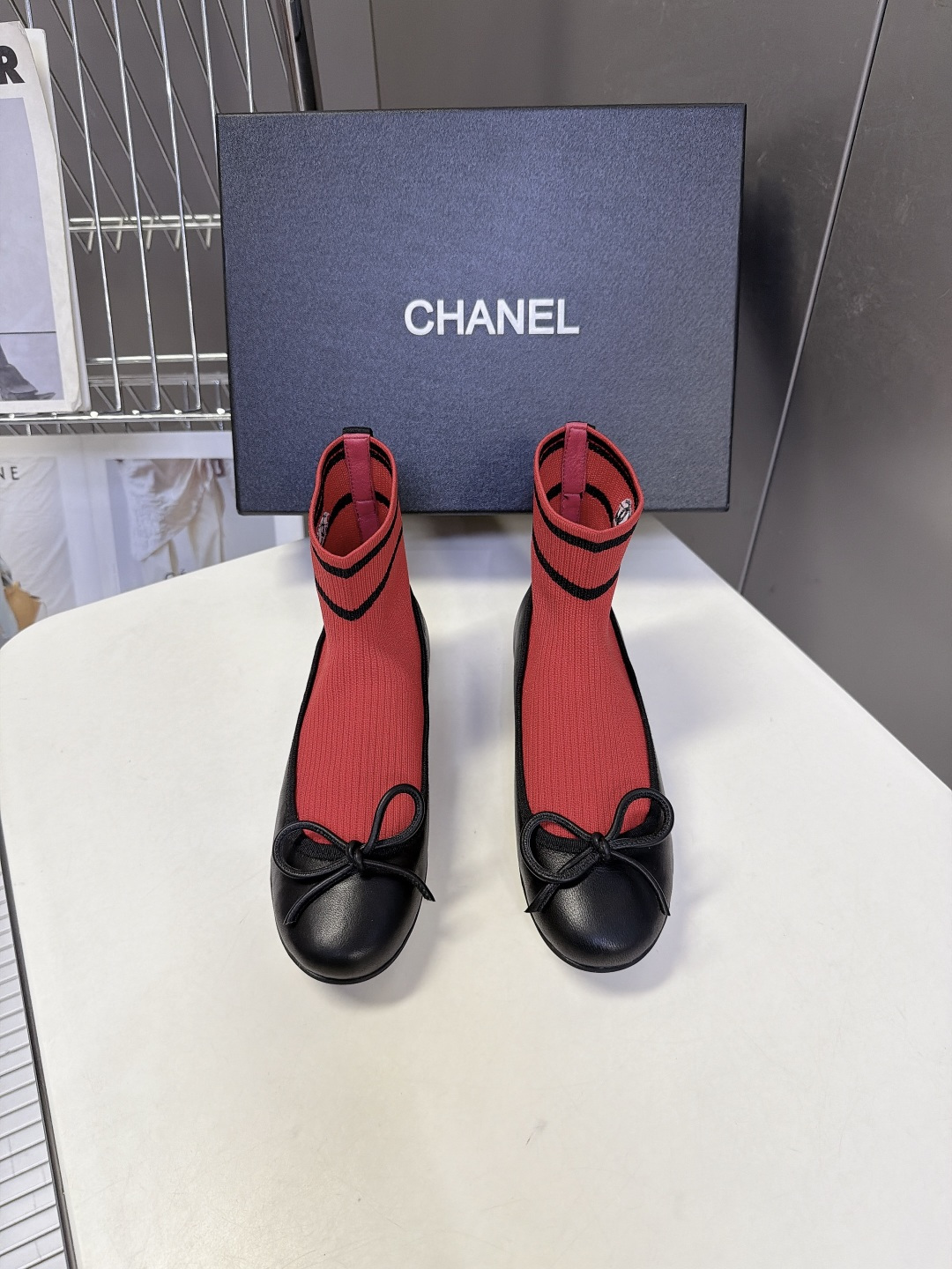 CHANEL香奈儿最新款芭蕾风针织拼接袜靴 超多明星网红种草 风格偏向法式千金 韩系温柔风 融合经典芭蕾平底鞋+弹力袜靴 CHANEL香奈儿最新款芭蕾风针织拼接袜靴 超多明星网红种草 风格偏向法式千金 韩系温柔风 融合经典芭蕾平底鞋+弹力袜靴