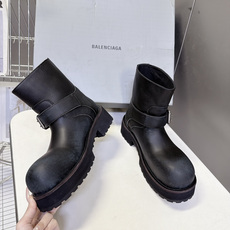 男➕20 Balenciaga巴黎世家Venom Engineer Boot情侣款毒液工程师短靴 超多明星网红种草 原版 男➕20 Balenciaga巴黎世家Venom Engineer Boot情侣款毒液工程师短靴 超多明星网红种草 原版