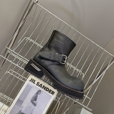 男➕20 Balenciaga巴黎世家Venom Engineer Boot情侣款毒液工程师短靴 超多明星网红种草 原版 男➕20 Balenciaga巴黎世家Venom Engineer Boot情侣款毒液工程师短靴 超多明星网红种草 原版