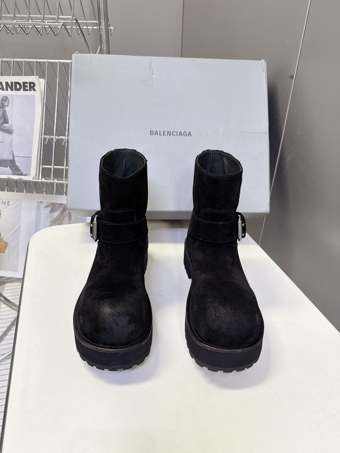 男➕20 Balenciaga巴黎世家Venom Engineer Boot情侣款毒液工程师短靴 超多明星网红种草 原版 男➕20 Balenciaga巴黎世家Venom Engineer Boot情侣款毒液工程师短靴 超多明星网红种草 原版