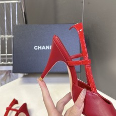 CHANEL香奈儿最新款T字细带尖头拼色slingback高跟鞋 超多明星网红种草 尖头T型细后绊带 slingbac CHANEL香奈儿最新款T字细带尖头拼色slingback高跟鞋 超多明星网红种草 尖头T型细后绊带 slingbac