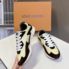 Louis Vuitton 路易威登最新款复古拼色慢跑运动鞋 超多明星网红种草 流线型低帮慢跑鞋版型 波浪形拼接裁片 Louis Vuitton 路易威登最新款复古拼色慢跑运动鞋 超多明星网红种草 流线型低帮慢跑鞋版型 波浪形拼接裁片
