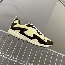 Louis Vuitton 路易威登最新款复古拼色慢跑运动鞋 超多明星网红种草 流线型低帮慢跑鞋版型 波浪形拼接裁片 Louis Vuitton 路易威登最新款复古拼色慢跑运动鞋 超多明星网红种草 流线型低帮慢跑鞋版型 波浪形拼接裁片
