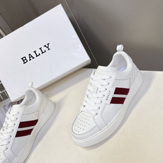 BALLY巴利最新款经典条纹休闲板鞋 超多明星网红种草 品牌标志性织带条纹侧边双道织带是Bally经典识别符号 复古辨识 BALLY巴利最新款经典条纹休闲板鞋 超多明星网红种草 品牌标志性织带条纹侧边双道织带是Bally经典识别符号 复古辨识