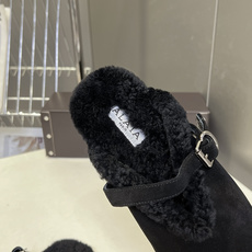 ALAÏA阿莱亚秋冬最新款羊羔毛穆勒半拖 超多明星网红种草 鞋口外翻毛绒 内里铺满羊毛 上脚软糯锁温 鞋面麂皮哑光无大l ALAÏA阿莱亚秋冬最新款羊羔毛穆勒半拖 超多明星网红种草 鞋口外翻毛绒 内里铺满羊毛 上脚软糯锁温 鞋面麂皮哑光无大l