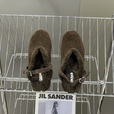 ALAÏA阿莱亚秋冬最新款羊羔毛穆勒半拖 超多明星网红种草 鞋口外翻毛绒 内里铺满羊毛 上脚软糯锁温 鞋面麂皮哑光无大l ALAÏA阿莱亚秋冬最新款羊羔毛穆勒半拖 超多明星网红种草 鞋口外翻毛绒 内里铺满羊毛 上脚软糯锁温 鞋面麂皮哑光无大l