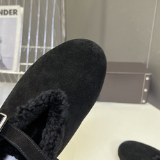 ALAÏA阿莱亚秋冬最新款羊羔毛穆勒半拖 超多明星网红种草 鞋口外翻毛绒 内里铺满羊毛 上脚软糯锁温 鞋面麂皮哑光无大l ALAÏA阿莱亚秋冬最新款羊羔毛穆勒半拖 超多明星网红种草 鞋口外翻毛绒 内里铺满羊毛 上脚软糯锁温 鞋面麂皮哑光无大l