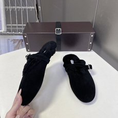 ALAÏA阿莱亚秋冬最新款羊羔毛穆勒半拖 超多明星网红种草 鞋口外翻毛绒 内里铺满羊毛 上脚软糯锁温 鞋面麂皮哑光无大l ALAÏA阿莱亚秋冬最新款羊羔毛穆勒半拖 超多明星网红种草 鞋口外翻毛绒 内里铺满羊毛 上脚软糯锁温 鞋面麂皮哑光无大l