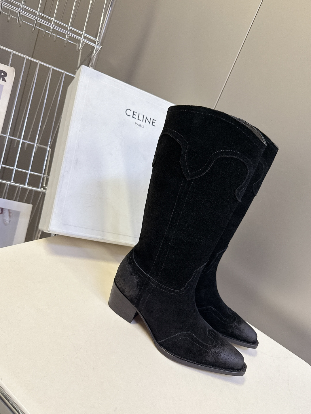 CELINE思琳秋冬最新款复古刺绣西部高筒靴 超多明星网红种草 法式复古西部牛仔长靴 秋冬氛围感主力款 保留牛仔靴标志性