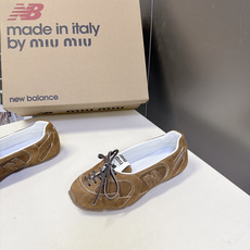 Miu Miu缪缪× New Balance 联名最新款芭蕾德训平底鞋 超多明星网红种草 双风格融合 把NB德训运动线条 Miu Miu缪缪× New Balance 联名最新款芭蕾德训平底鞋 超多明星网红种草 双风格融合 把NB德训运动线条