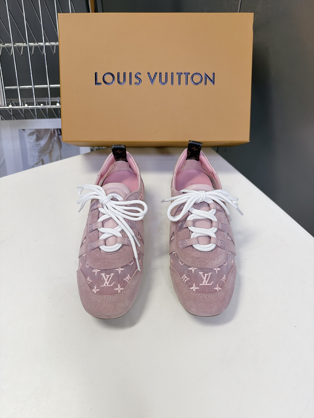 Louis Vuitton路易威登驴牌春夏Sneakerina系列 芭蕾运动鞋 德训鞋 平底鞋 原版三对购入开发完美复刻 Louis Vuitton路易威登驴牌春夏Sneakerina系列 芭蕾运动鞋 德训鞋 平底鞋 原版三对购入开发完美复刻