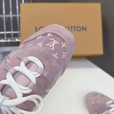 Louis Vuitton路易威登驴牌春夏Sneakerina系列 芭蕾运动鞋 德训鞋 平底鞋 原版三对购入开发完美复刻 Louis Vuitton路易威登驴牌春夏Sneakerina系列 芭蕾运动鞋 德训鞋 平底鞋 原版三对购入开发完美复刻