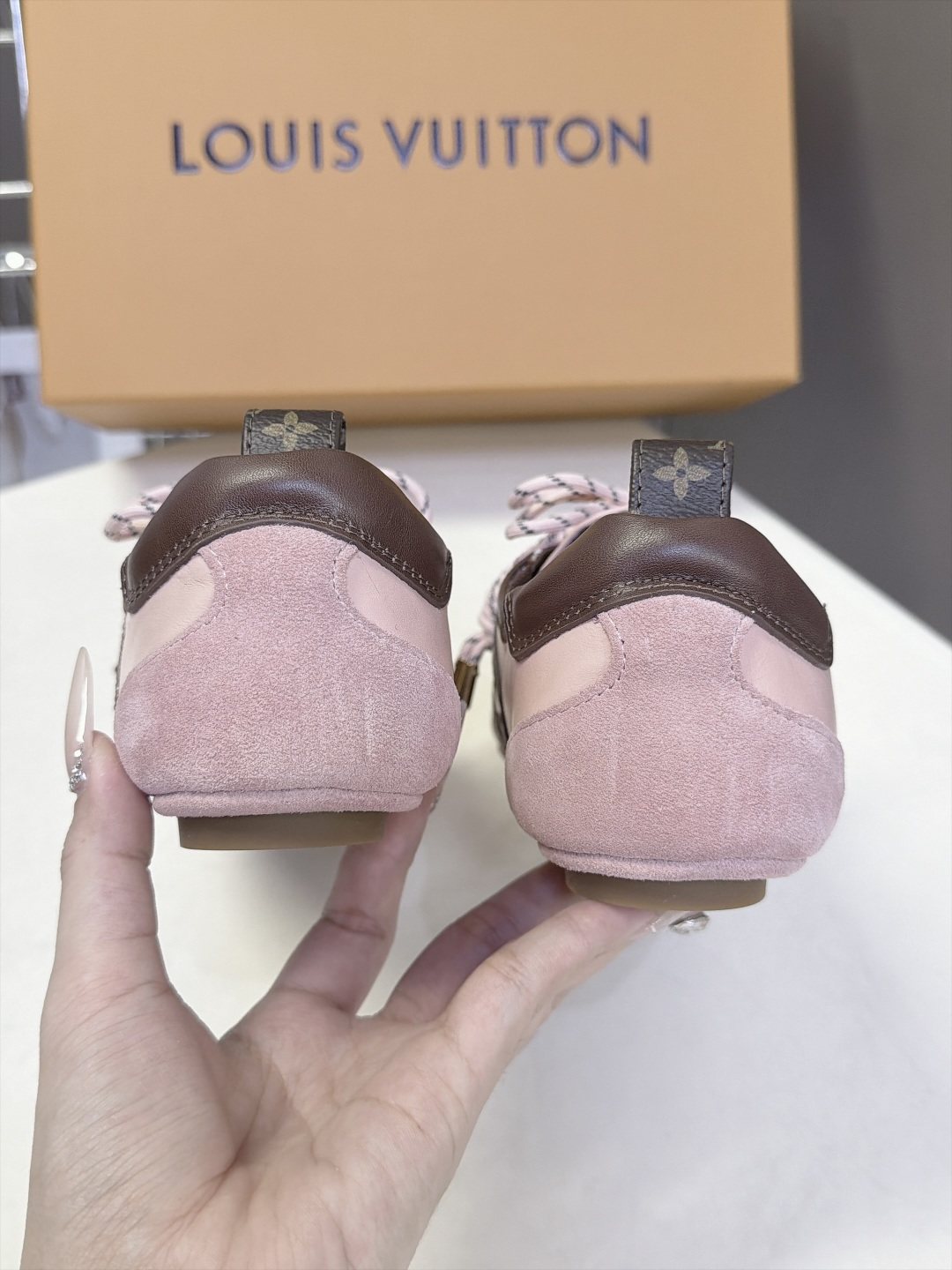 Louis Vuitton路易威登驴牌春夏Sneakerina系列 芭蕾运动鞋 德训鞋 平底鞋 原版三对购入开发完美复刻