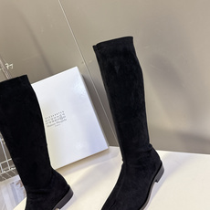 Maison Margiela马吉拉秋冬最新款分趾高筒靴 超多明星网红种草 Maison Margiela标志性Tabi Maison Margiela马吉拉秋冬最新款分趾高筒靴 超多明星网红种草 Maison Margiela标志性Tabi