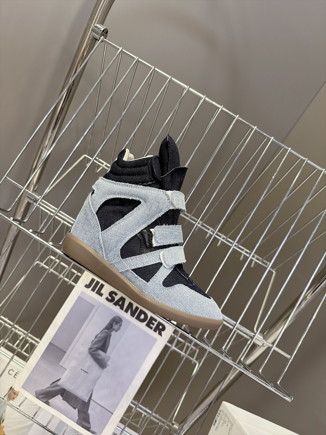 ISABEL MARANT 伊莎贝尔秋冬最新款高帮鞋  超多明星网红博主热推款 妥妥的增高神器 一双简单又不失高级的高帮