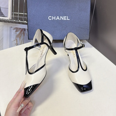 Chanel香奈儿最新款T字带拼色玛丽珍高跟 超多明星网红种草 香家复古T字带玛丽珍 经典方头+漆皮撞色鞋头 T型细绑带 Chanel香奈儿最新款T字带拼色玛丽珍高跟 超多明星网红种草 香家复古T字带玛丽珍 经典方头+漆皮撞色鞋头 T型细绑带
