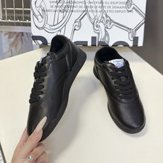 Celine思琳 × Reebok锐步最新联名款复古德训鞋 超多明星网红种草 Celine与Reebok的重磅联名款 融 Celine思琳 × Reebok锐步最新联名款复古德训鞋 超多明星网红种草 Celine与Reebok的重磅联名款 融
