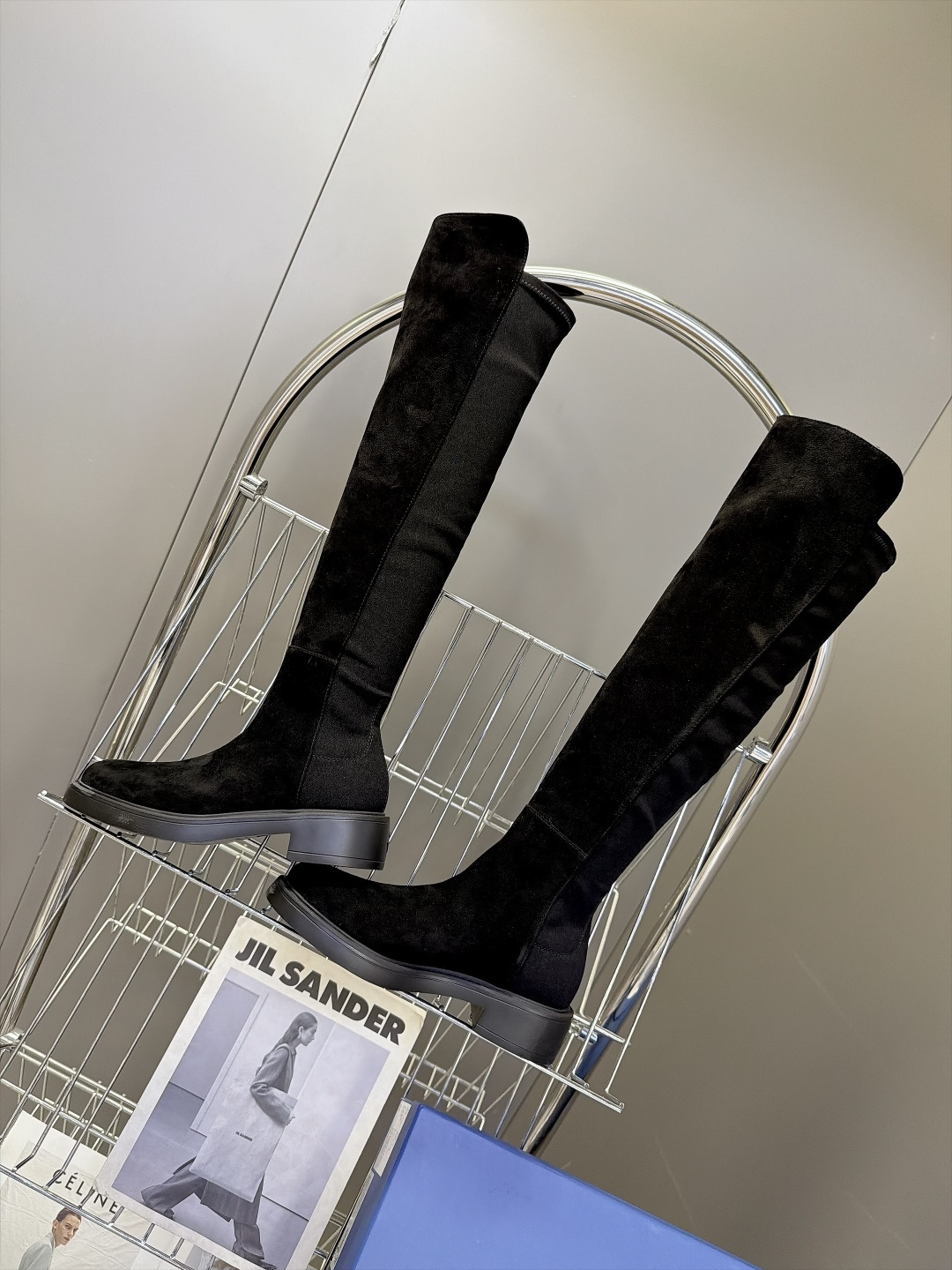 Stuart Weitzman秋冬最新款5050过膝长筒靴 杨幂同款经典SW大筒口过膝靴 靴口做了自然斜切弧度 不卡大腿