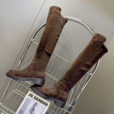 Stuart Weitzman秋冬最新款5050过膝长筒靴 杨幂同款经典SW大筒口过膝靴 靴口做了自然斜切弧度 不卡大腿 Stuart Weitzman秋冬最新款5050过膝长筒靴 杨幂同款经典SW大筒口过膝靴 靴口做了自然斜切弧度 不卡大腿