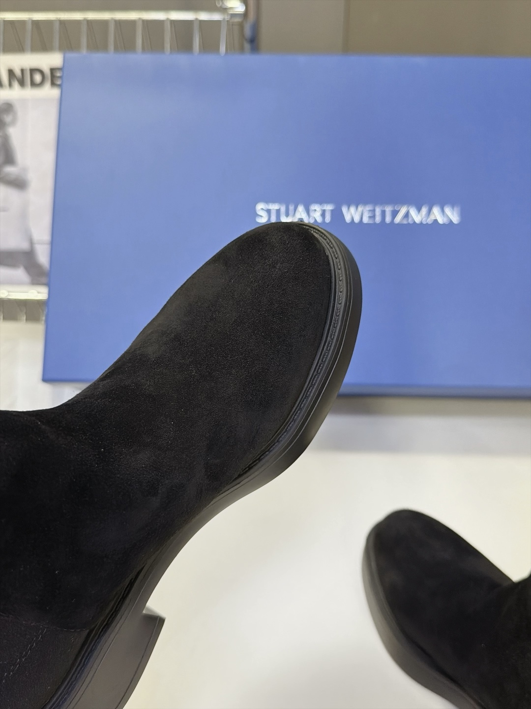 Stuart Weitzman秋冬最新款5050过膝长筒靴 杨幂同款经典SW大筒口过膝靴 靴口做了自然斜切弧度 不卡大腿