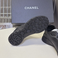 CHANEL香奈儿最新款复古德训运动鞋| 超多明星网红种草 复古流线德训鞋型 简约流畅鞋身 拼接撞色设计 侧面标志性立体 CHANEL香奈儿最新款复古德训运动鞋| 超多明星网红种草 复古流线德训鞋型 简约流畅鞋身 拼接撞色设计 侧面标志性立体