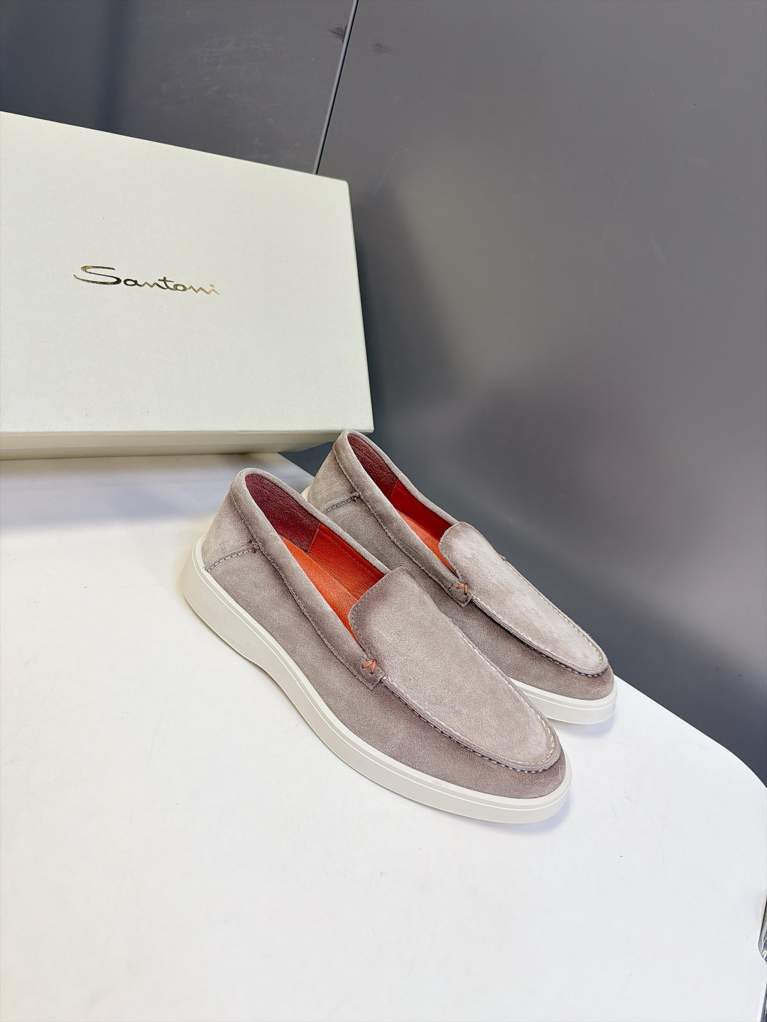 Santoni 圣东尼Easy系列老钱风乐福鞋 超多明星网红种草 意大利Santoni经典Easy休闲乐福鞋 标志性亮眼
