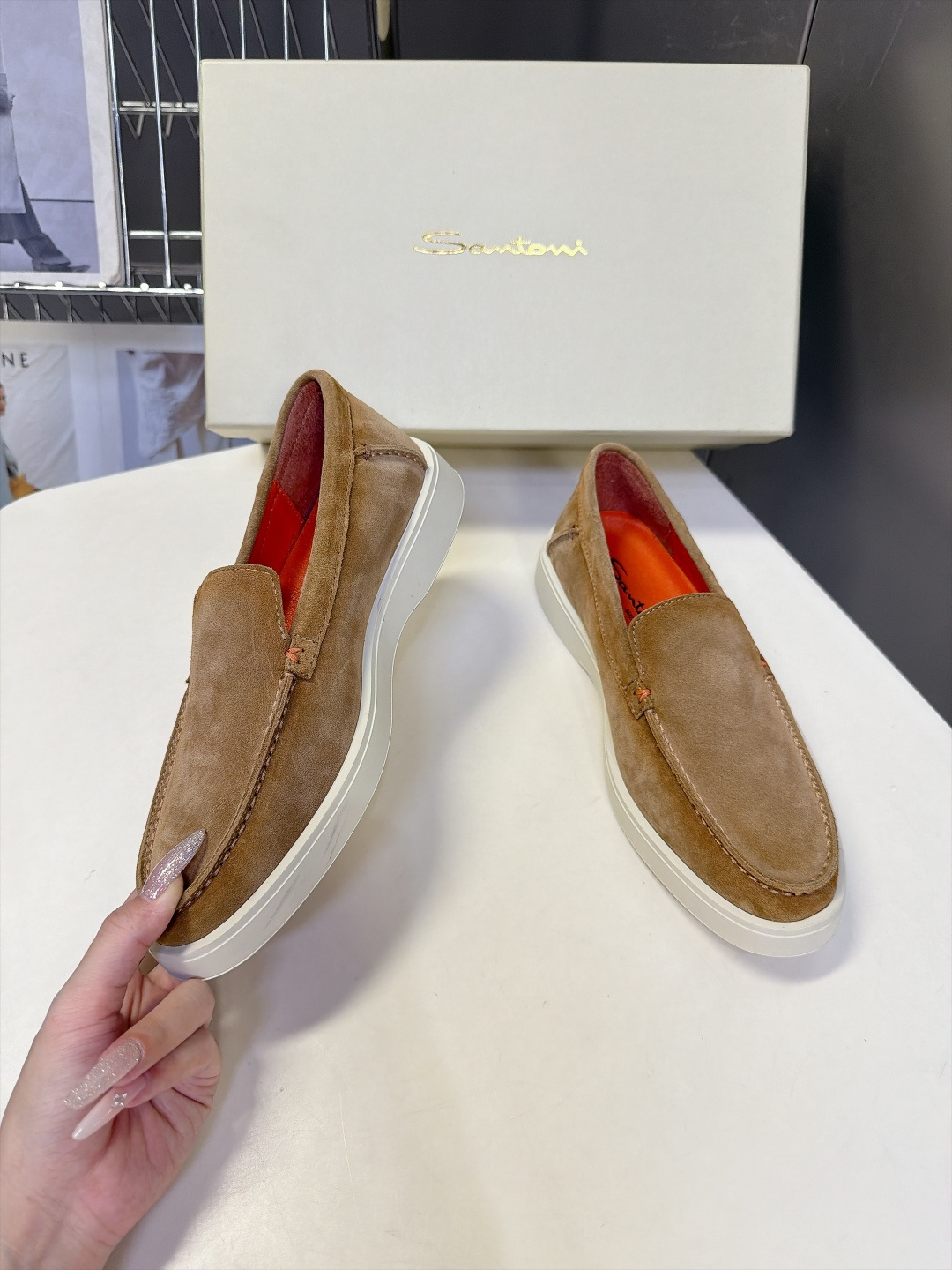Santoni 圣东尼Easy系列老钱风乐福鞋 超多明星网红种草 意大利Santoni经典Easy休闲乐福鞋 标志性亮眼 Santoni 圣东尼Easy系列老钱风乐福鞋 超多明星网红种草 意大利Santoni经典Easy休闲乐福鞋 标志性亮眼
