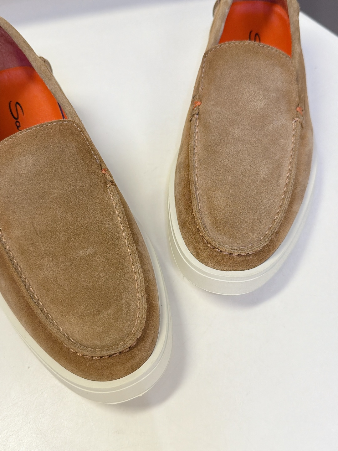 Santoni 圣东尼Easy系列老钱风乐福鞋 超多明星网红种草 意大利Santoni经典Easy休闲乐福鞋 标志性亮眼 Santoni 圣东尼Easy系列老钱风乐福鞋 超多明星网红种草 意大利Santoni经典Easy休闲乐福鞋 标志性亮眼