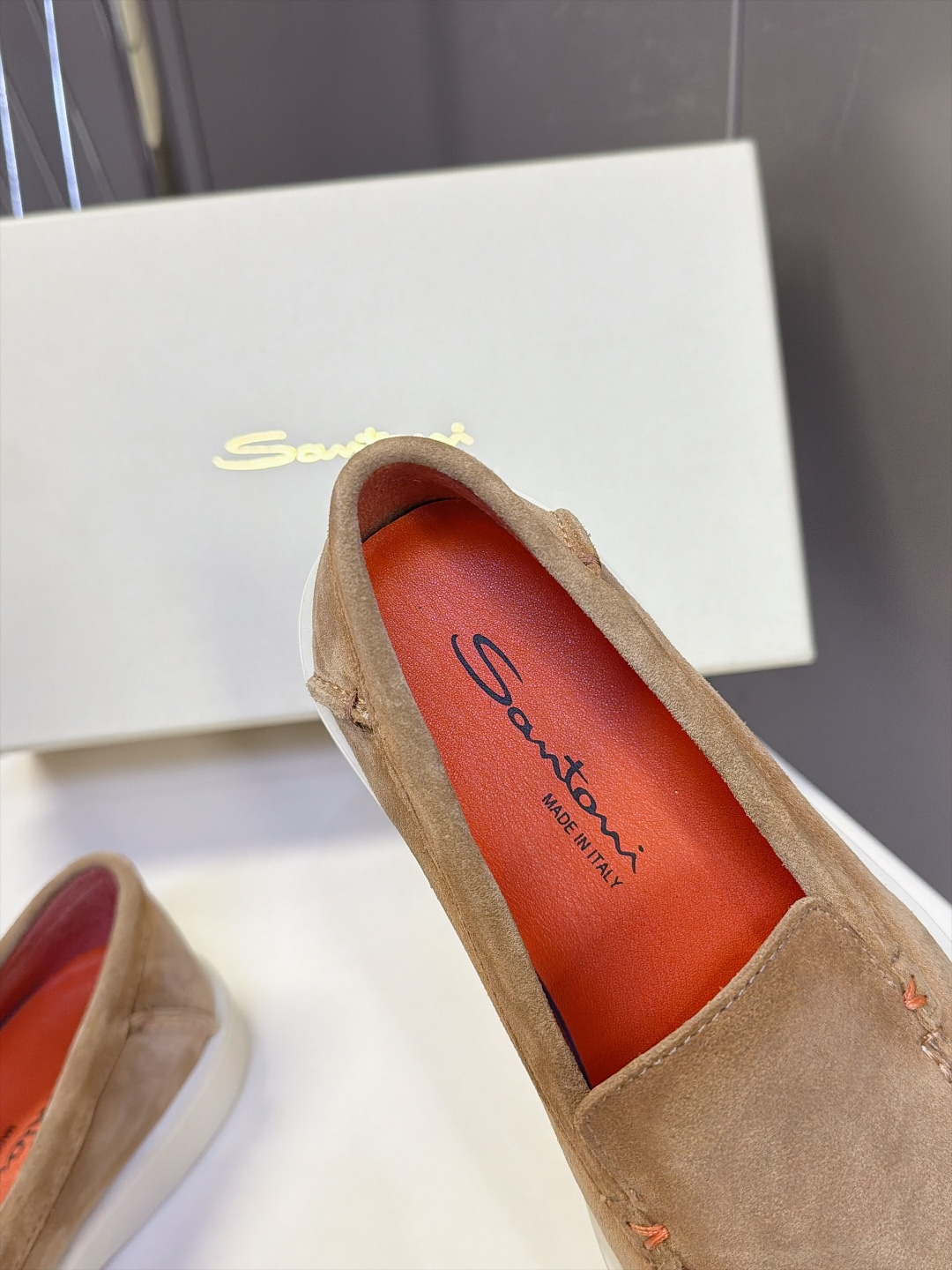 Santoni 圣东尼Easy系列老钱风乐福鞋 超多明星网红种草 意大利Santoni经典Easy休闲乐福鞋 标志性亮眼 Santoni 圣东尼Easy系列老钱风乐福鞋 超多明星网红种草 意大利Santoni经典Easy休闲乐福鞋 标志性亮眼