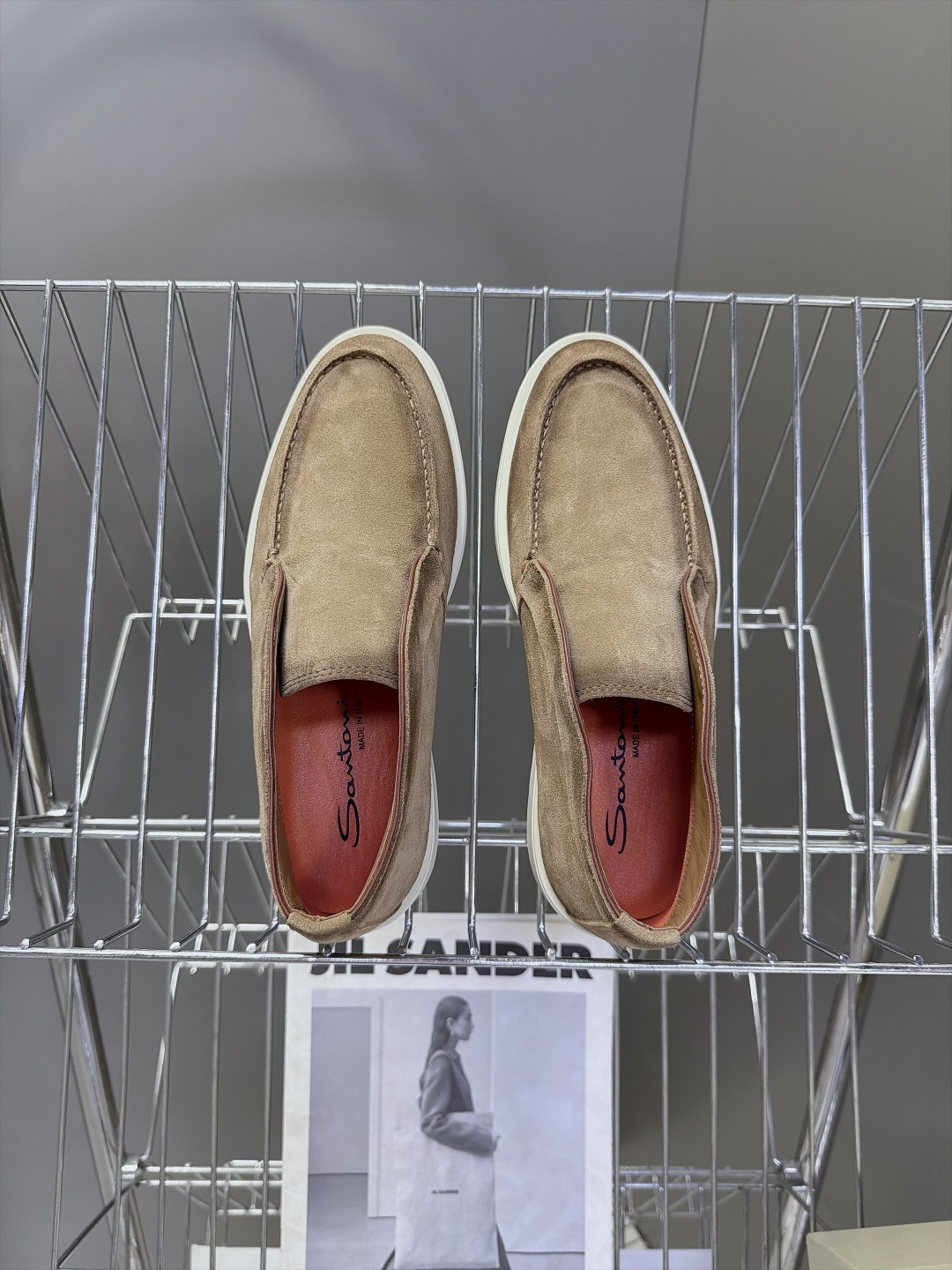 Santoni 圣东尼老钱风高帮无套脚切尔西休闲靴 超多明星网红种草 Santoni新款高帮一脚蹬切尔西 延续品牌标志性