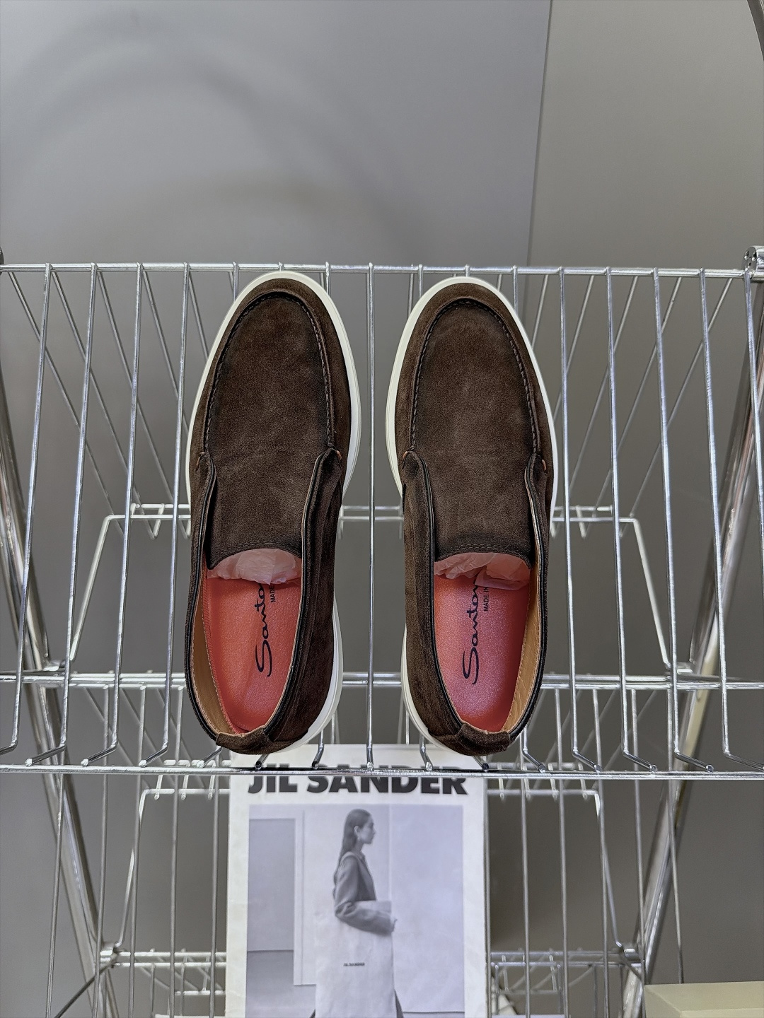 Santoni 圣东尼老钱风高帮无套脚切尔西休闲靴 超多明星网红种草 Santoni新款高帮一脚蹬切尔西 延续品牌标志性