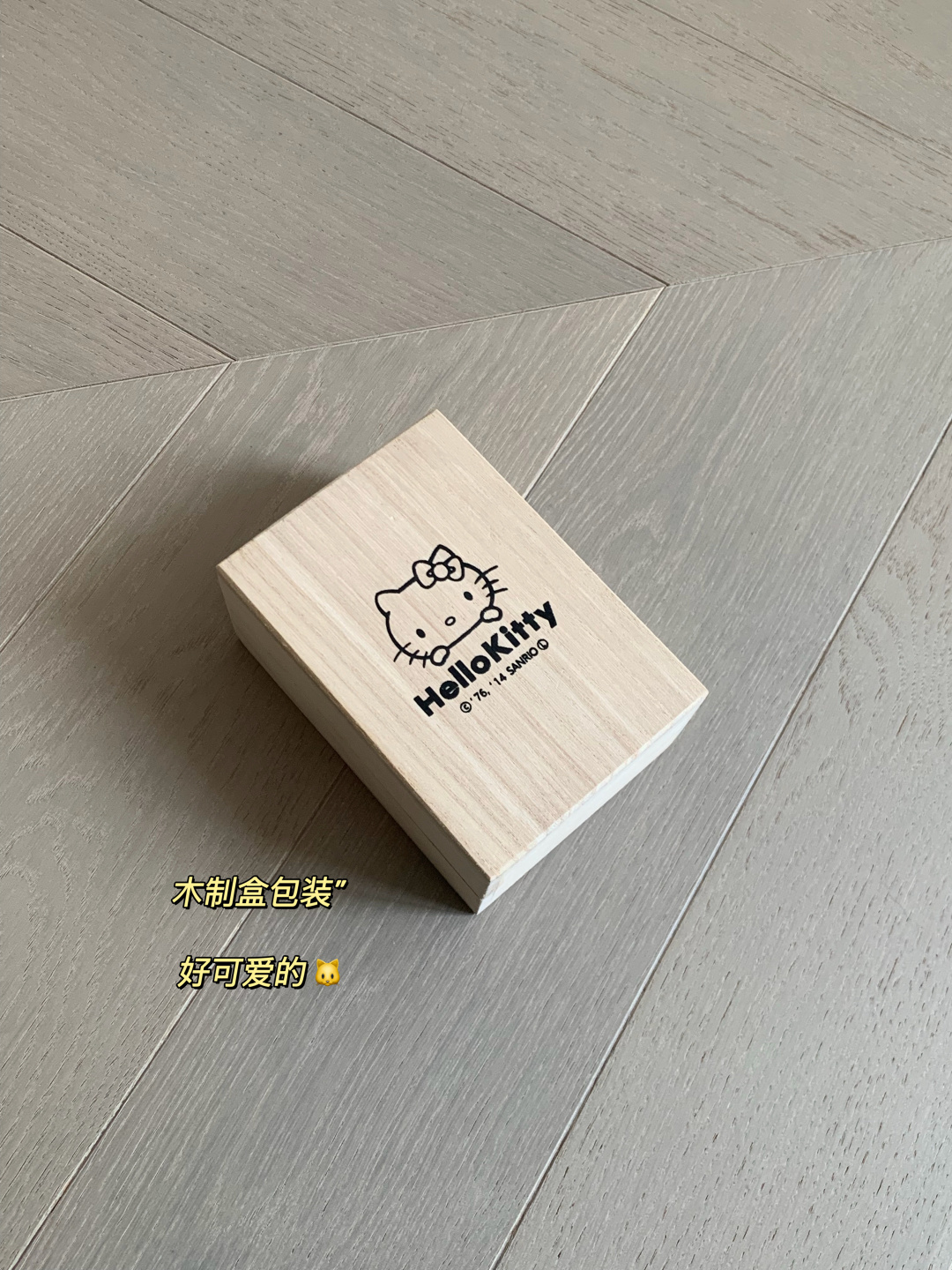 NO:879332,Regarding packaging, the most expensive series of wooden box packaging, instructions and paper are included, Chaopin Department Store19860909关于包装 最贵的系列木盒包装 说明书卡纸都在,潮品百货,accessory