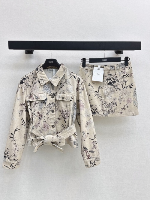 Dior Floral Print Denim Jacket With Belted Waist - Elegant & Stylish 1 Dior Floral Print Denim Jacket With Belted Waist - Elegant & Stylish