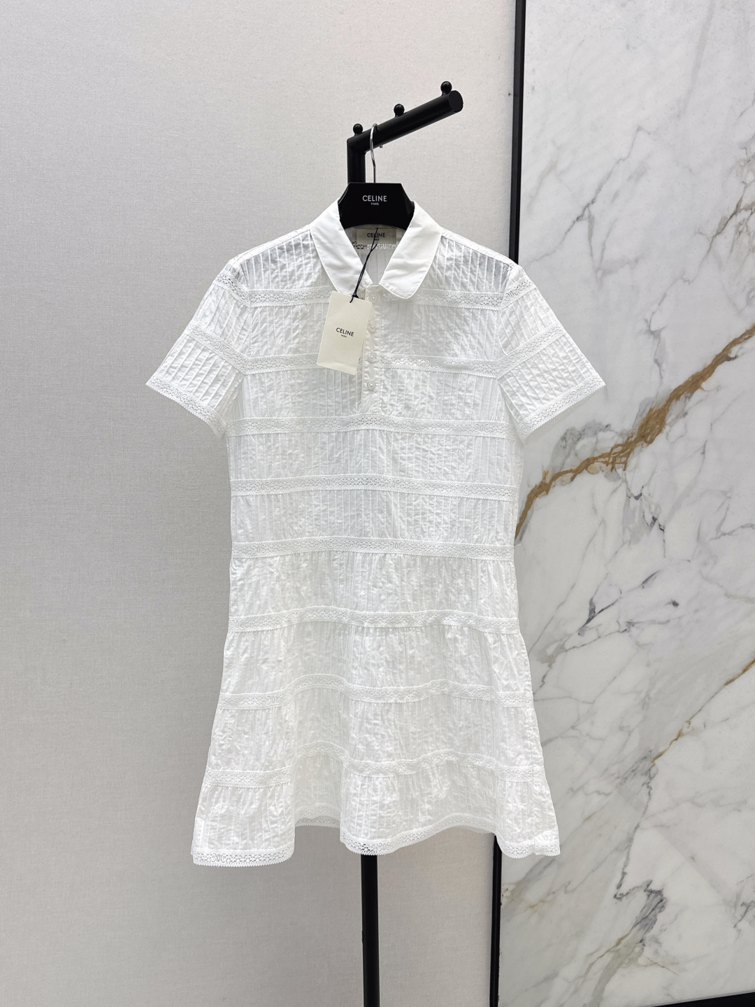 NO:429391,CE 25Ss————The latest French embroidery college style short-sleeved dress custom-made Arc decorative water-soluble lace decoration + striping process, using pure cotton fabric, temperament doll collar A-line skirt with slim and tall upper body, sweet and salty temperament, with elegant and fresh age-reducing feeling, one color is available in stock, sml, skirts, T-shirt, alexander wang19860909CE 25Ss————春夏最新款法式刺绣学院风短袖连衣裙定制凯旋门刺绣水溶花边装饰+打条工艺 采用纯棉面料 气质娃娃领A字版型裙摆上身显瘦又高挑 可甜可盐气质 自带优雅与清新减龄感 一色现货发售sml,,skirts,T-shirt,alexander wang,Women's clothing