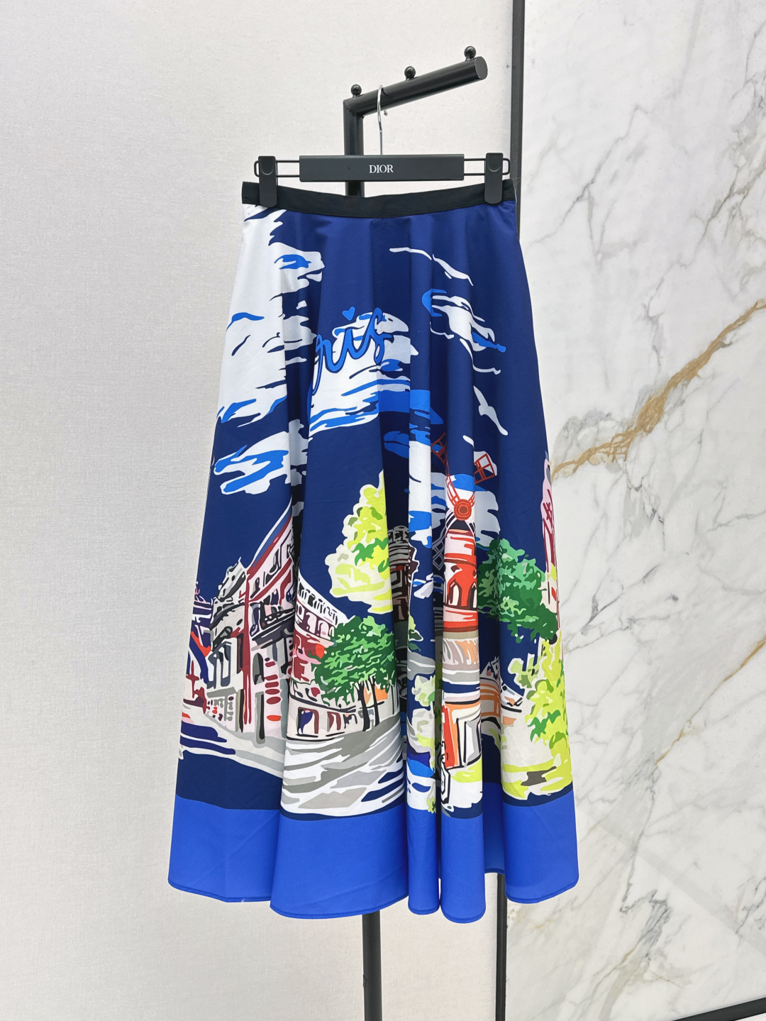 NO:436897,CD 25Ss—————The latest souvenir urban limited series skirt in early autumn. High-waisted A-line skirt. Fashionable and fashionable. High-waisted style. Just the right skirt length. The fabric is light and textured. Elegant and casual. It will not be stuffy in summer. The color scheme is bold and eye-catching. Super temperament. Casual and loose. The upper body is super comfortable and age-reducing. It is simply amazing when wearing it on summer vacation. Three colors are available for sale in stock. SML, skirts, alexander wang.19860909CD 25Ss————早秋最新款souvenir城市限定系列半身裙 高腰A字大裙摆 时髦又洋气 高腰版型 恰到好处的裙长 面料轻薄有质感 飘逸随性 夏季也不会闷热 配色大胆吸睛 超显气质 休闲宽松 上身超舒适减龄 夏日度假穿它简直绝了三色现货发售sml,,skirts,alexander wang,Women's clothing