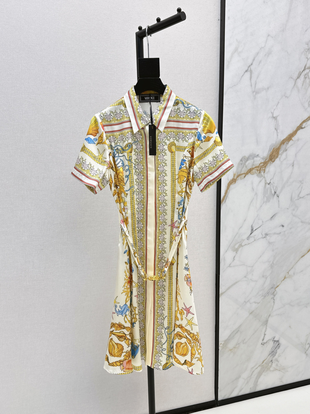 NO:447121,Ver 25Ss————The latest spring and summer beauty Venus positioning printed dress. The fabric is silky and smooth, classic and stylish. All kinds of things can be perfectly controlled~High-end ready-to-wear practices are beautiful, exquisite and daily, easy to control, age-reducing and fashionable. One-color spot-on sml, skirts, alexander wang19860909Ver 25Ss————春夏最新款美神维纳斯定位印花连衣裙 面料丝滑光洁 经典又有型 各种都能完美驾驭～高级成衣做法 细节美到爆 精美又日常 轻松驾驭 减龄又时髦 一色现货发售 sml,,skirts,alexander wang,Women's clothing