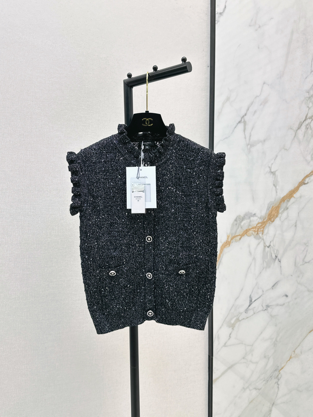 NO:450868,C home 25Ss————————The latest style of early autumn fungus sleeve-necked knitted vest cashmere wool yarn wool yarn wool yarn wool yarn wool yarn wool yarn wool yarn wool yarn wool yarn wool yarn wool yarn wool yarn wool yarn wool yarn wool yarn wool yarn wool yarn wool yarn wool yarn wool yarn wool yarn wool yarn wool yarn wool yarn wool yarn wool yarn wool yarn wool yarn wool yarn wool yarn wool yarn wool yarn wool yarn wool yarn wool yarn wool yarn wool yarn wool yarn wool yarn wool yarn wool yarn wool yarn wool yarn wool yarn wool yarn wool yarn wool yarn yarn yarn yarn yarn yarn yarn yarn yarn yarn yarn yarn yarn yarn yarn yarn yarn yarn yarn yarn yarn yarn yarn yarn yarn yarn yarn yarn yarn yarn yarn yarn yarn yarn yarn yarn yarn yarn yarn yarn yarn yarn yarn yarn yarn yarn yarn yarn yarn yarn yarn yarn yarn yarn yarn yarn yarn yarn yarn yarn yarn yarn yarn yarn ya19860909C家 25Ss—————早秋最新款木耳袖领针织马甲羊绒羊毛纱线织造 细腻柔软 弹力十足 精致小立领开襟马甲版型 领边和袖口以立体木耳褶皱花边勾勒 细节满分 标志性飞燕圆扣徽标点缀 金银丝线融入 让复古千金风格强烈 减龄松弛 日常随意驾驭 三色现货发售sml,,chanel,alexander wang,Women's clothing