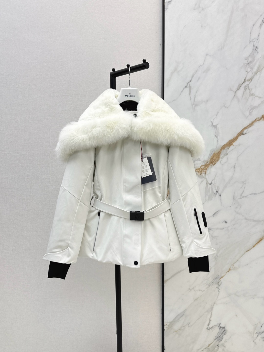 Celac Short Padded Down Jacket with Fox Fur Collar - Winter Collection