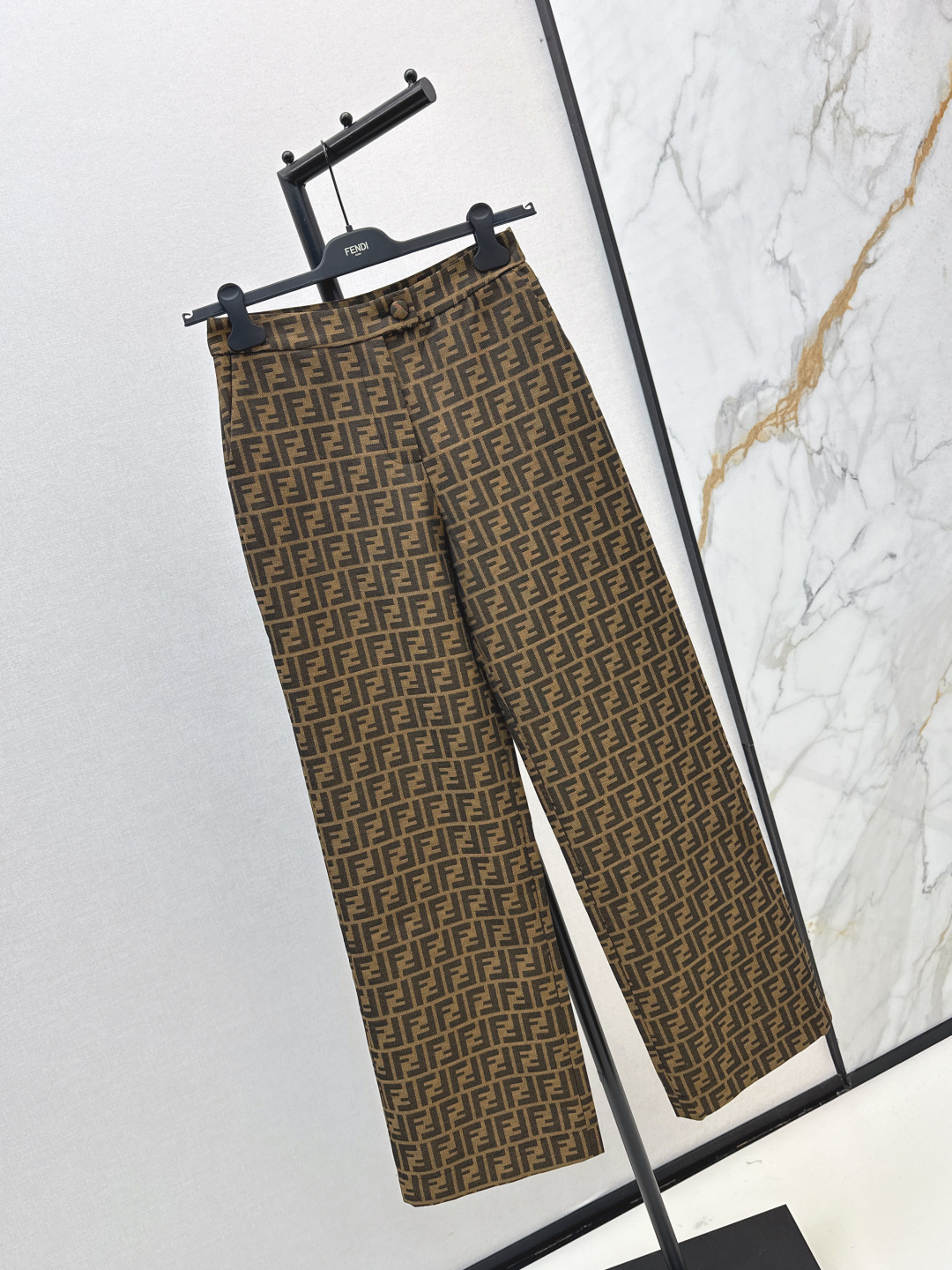 cmp i1755644308813 9672 0 1