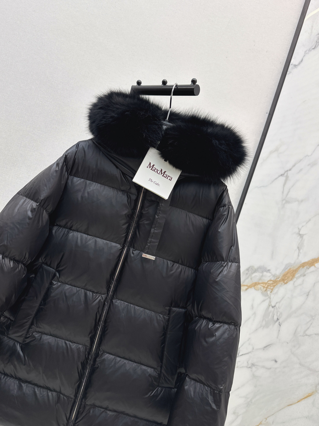 Women's Winter Down Coat with Hooded Raccoon Fur Collar - Stylish & Warm 4 cmp i1755769065655 9914 0 2