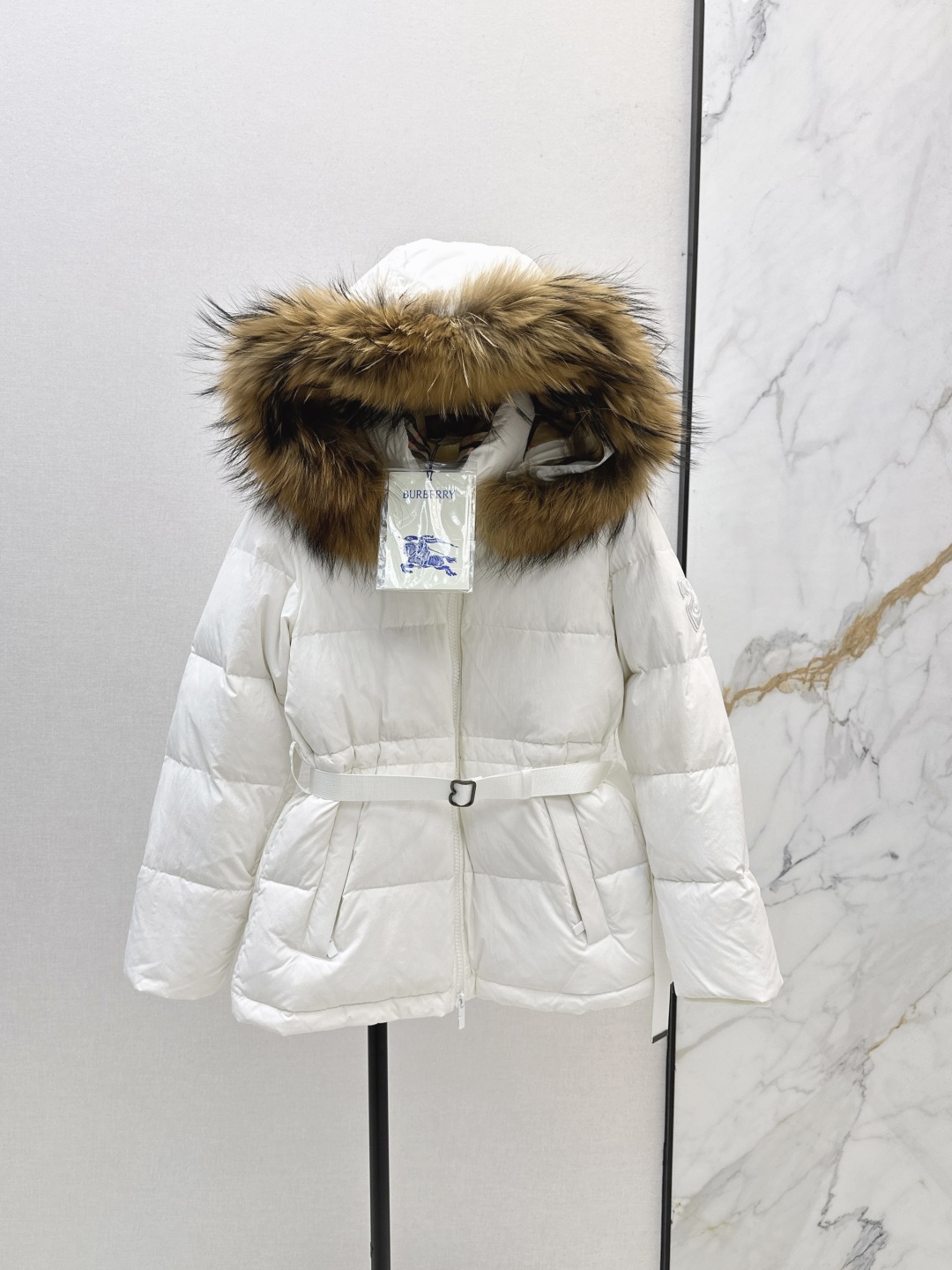 Burberry Women's Belted Hooded Down Puffer Jacket with Fur Trim 2 cmp i1755769296978 1167 0 0