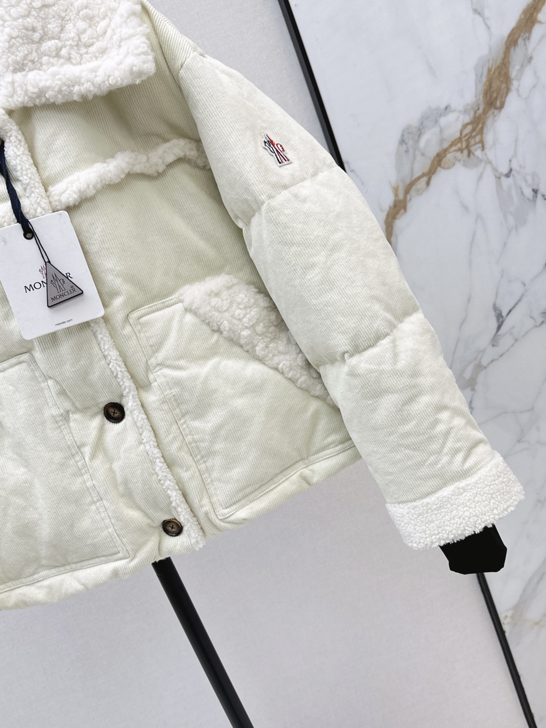 Moncler Women's Lambswool Trim Down Puffer Jacket - Warm & Stylish Outerwear 7 cmp i1755769917333 7212 0 5