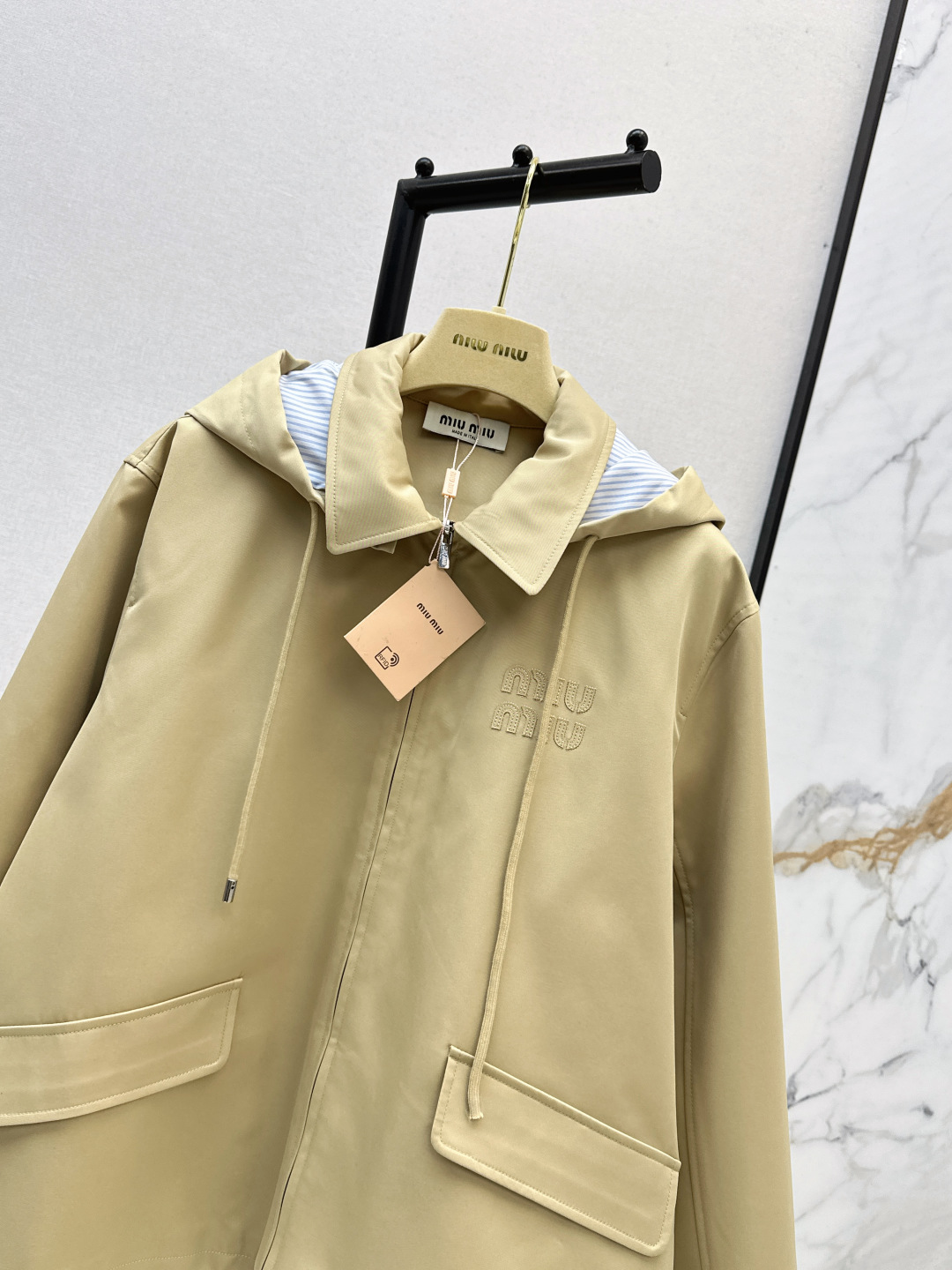 Miu Miu Hooded Drawstring Windbreaker Jacket - Stylish & Functional 3 cmp i1755990925299 7570 0 4