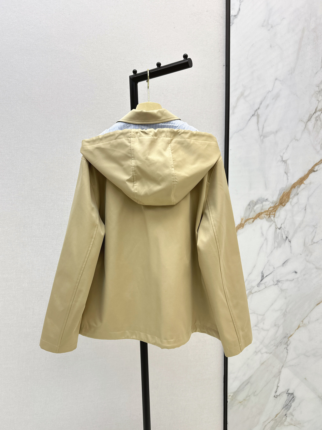 Miu Miu Hooded Drawstring Windbreaker Jacket - Stylish & Functional 9 cmp i1755990929087 1866 0 10