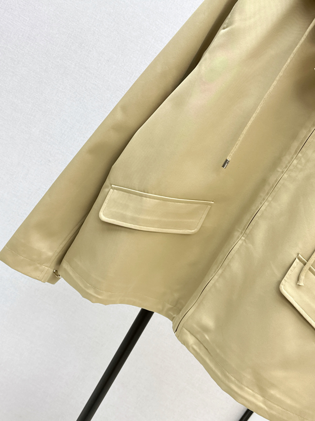Miu Miu Hooded Drawstring Windbreaker Jacket - Stylish & Functional 6 cmp i1755990932799 9950 0 7