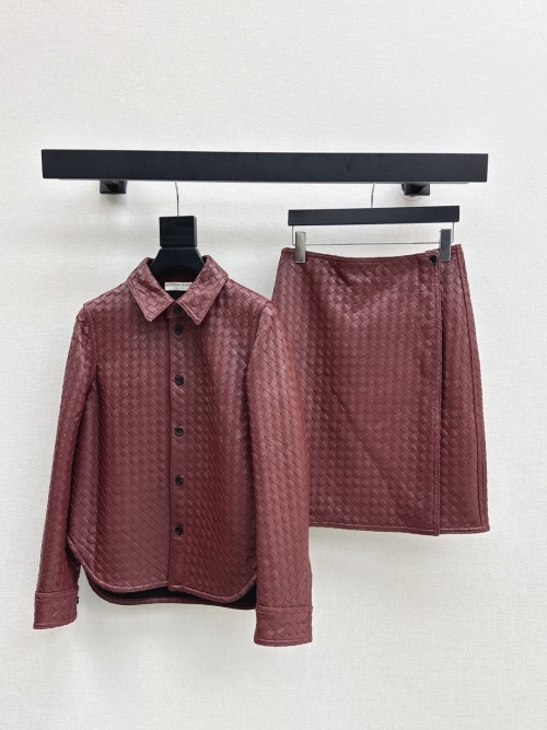 Bottega Veneta Woven Lambskin Leather Jacket and Skirt Set - Modern Retro Style 1 Bottega Veneta Woven Lambskin Leather Jacket and Skirt Set - Modern Retro Style