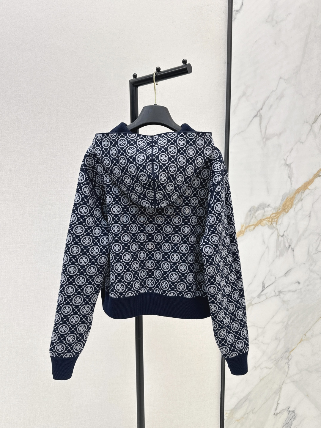 cmp i1756370844329 5244 0 3