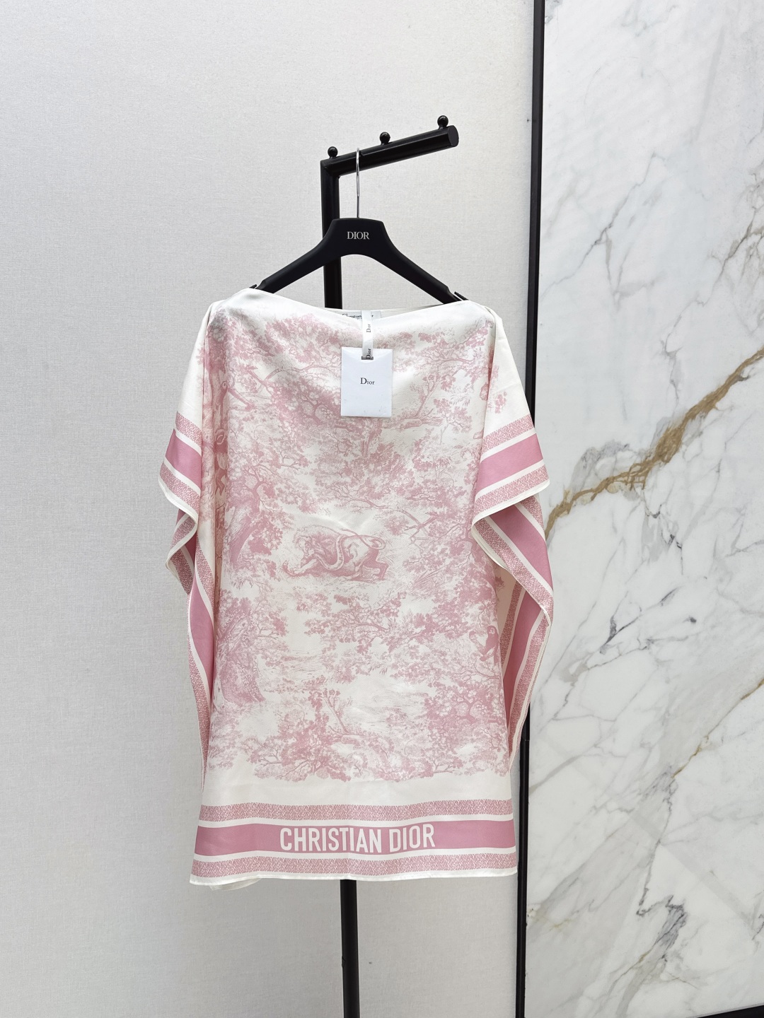 Dior 25SS Floral Silk Cape Dress - Romantic Resort Wear, Luxury Designer Style 2 cmp i1756373208260 9997 0 0