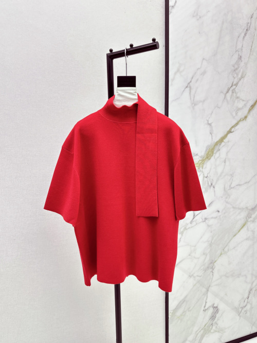 Elegant Wool Blend Short Sleeve Knit Top with Scarf Detail in Red 1 Elegant Wool Blend Short Sleeve Knit Top with Scarf Detail in Red